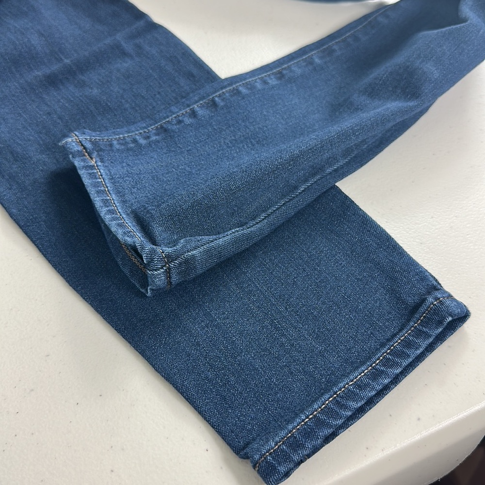 Paige blue jeans Size 27 - Picture 4 of 4